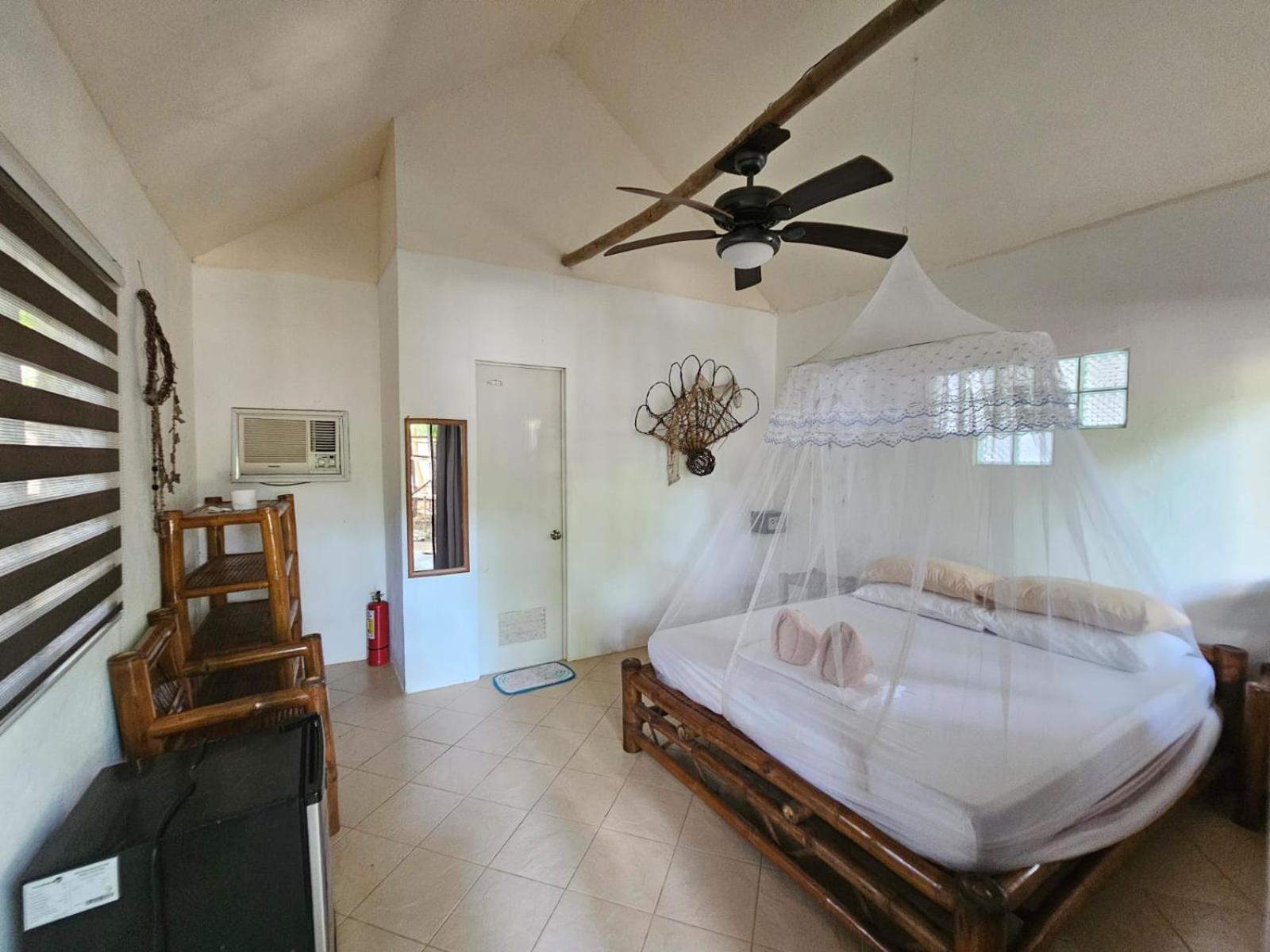 Big Bamboo Beach Resort Sipalay Luaran gambar