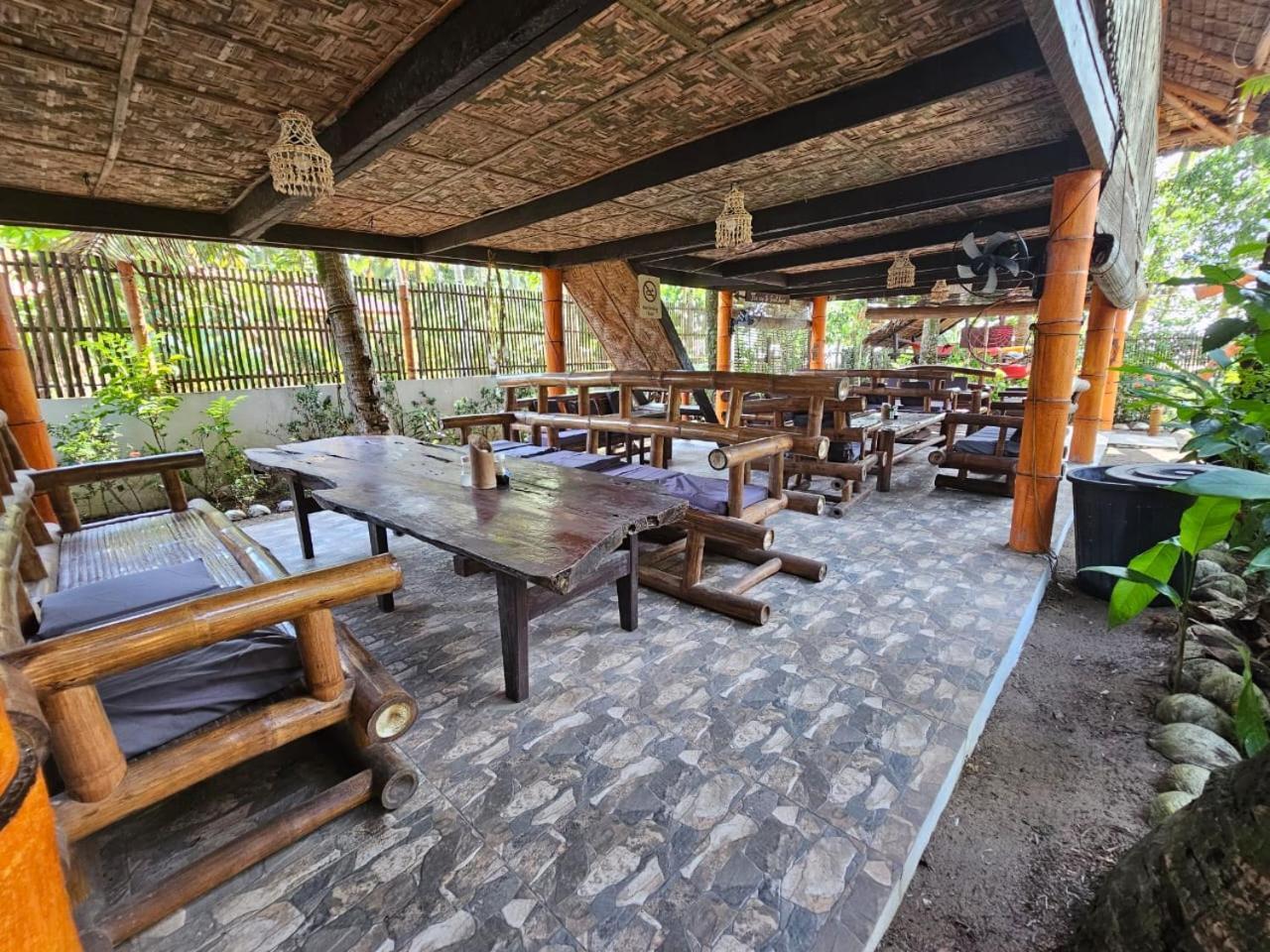 Big Bamboo Beach Resort Sipalay Luaran gambar